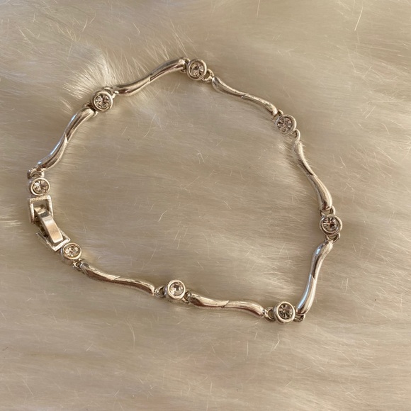 Bracelet - Picture 2 of 3